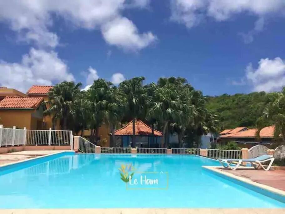 Hamo Tropical Piscine Proche Plage Sainte-Anne Exterior foto